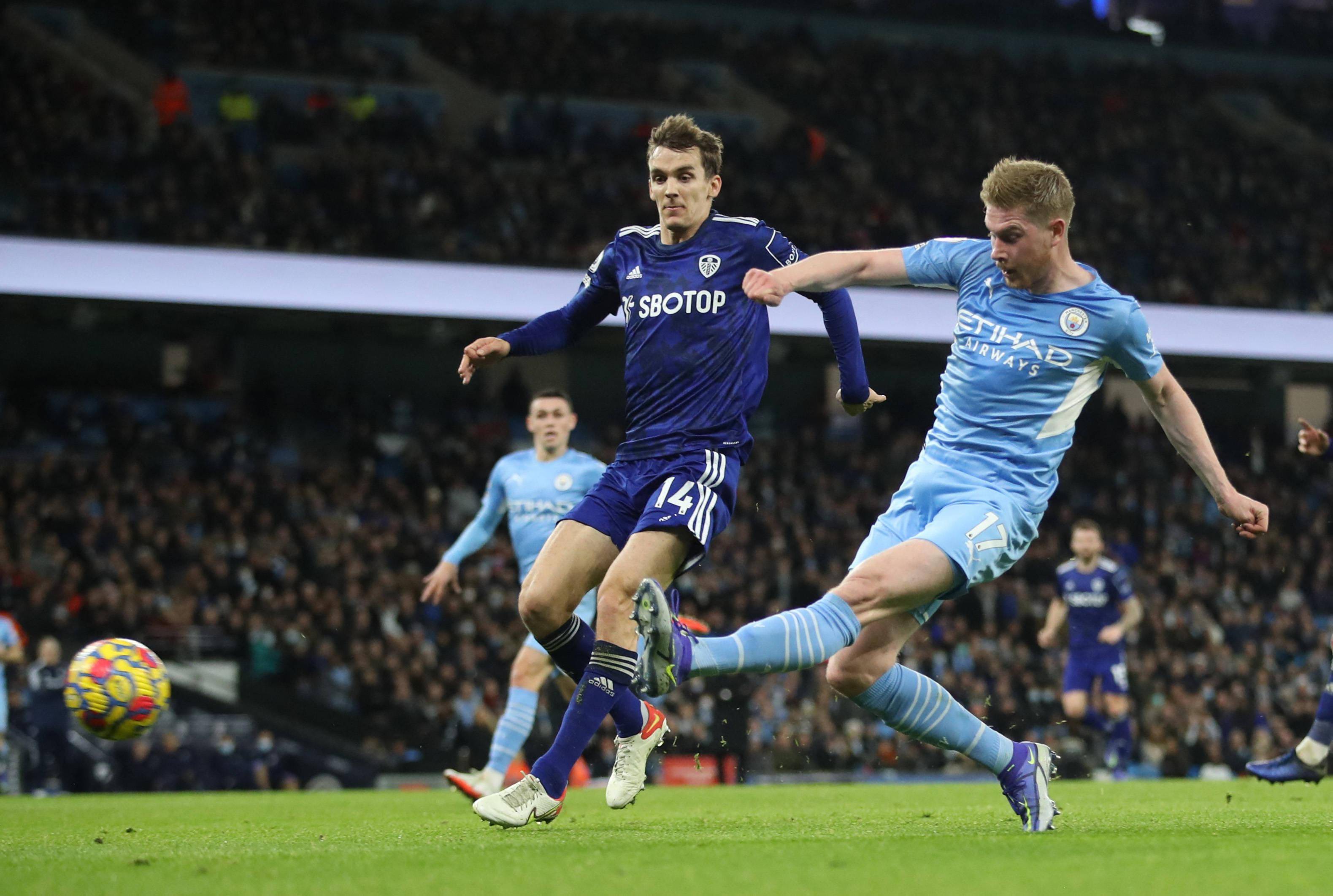 享了他对球 享了他对球