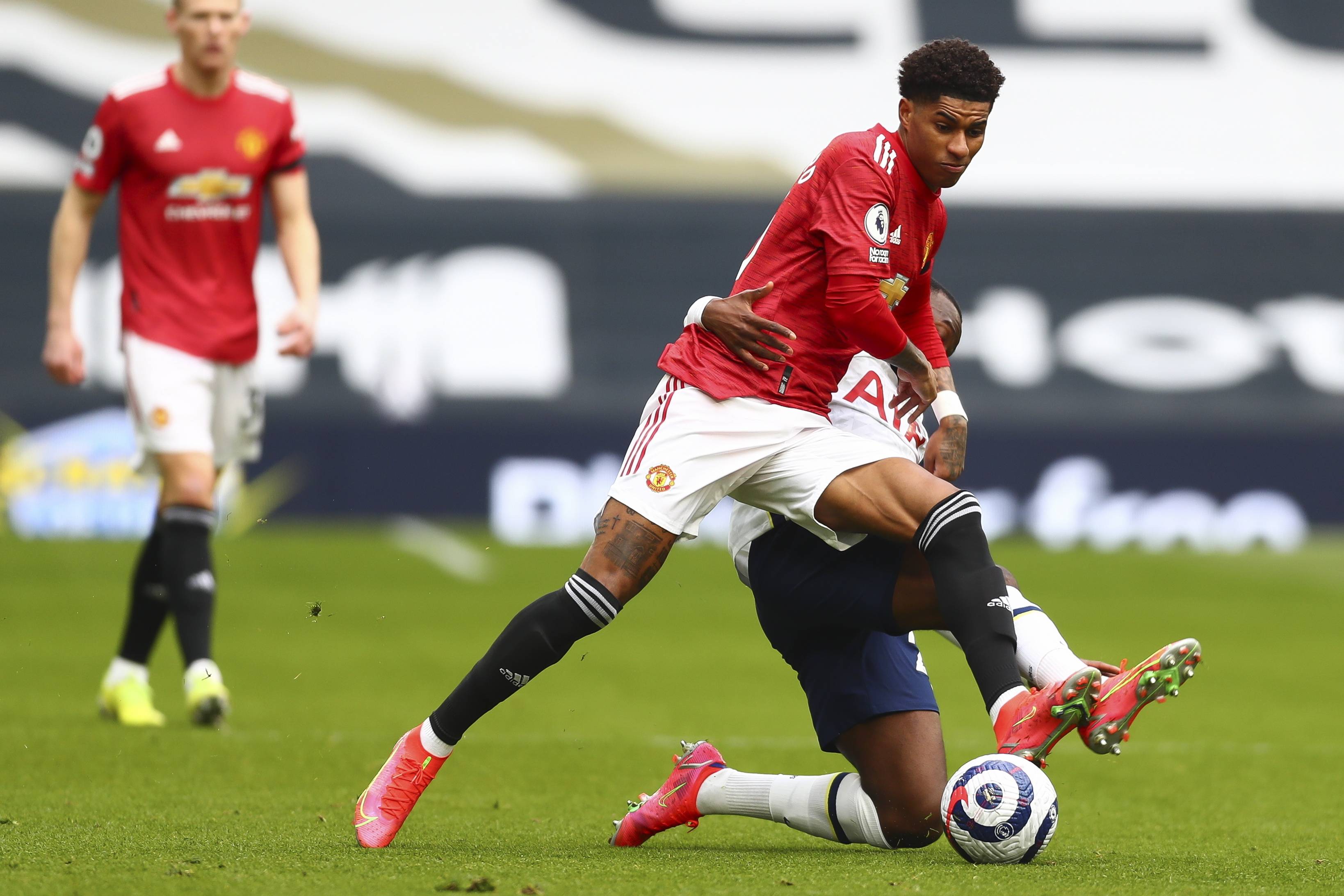 力和丰富的 力和丰富的